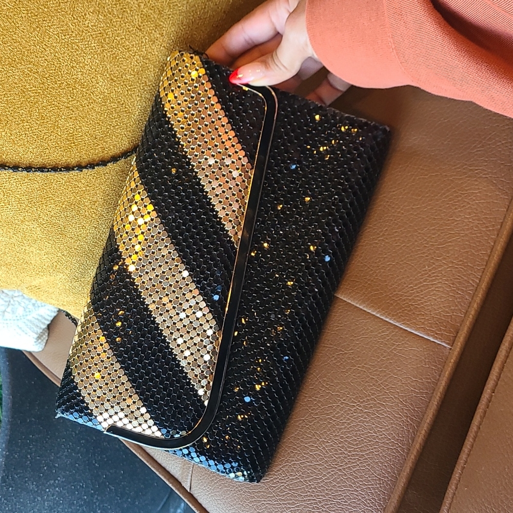 Vintage Mesh Clutch